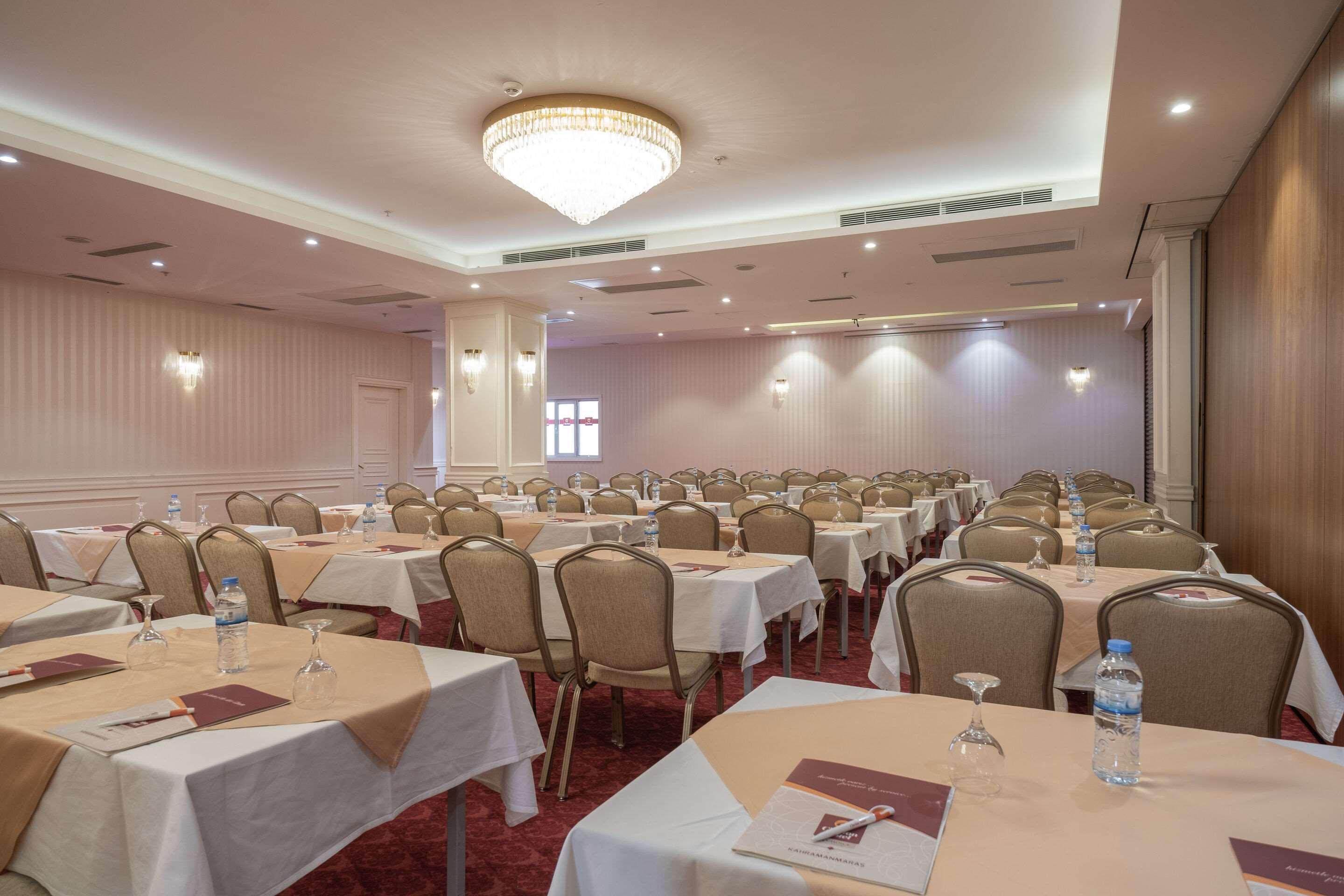 Clarion Hotel Kahramanmaraş Exteriör bild